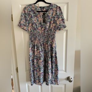 Floral Dress Size M